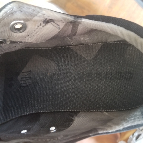 SOLD! Converse || Womens black sneakers - Picture 7 of 7
